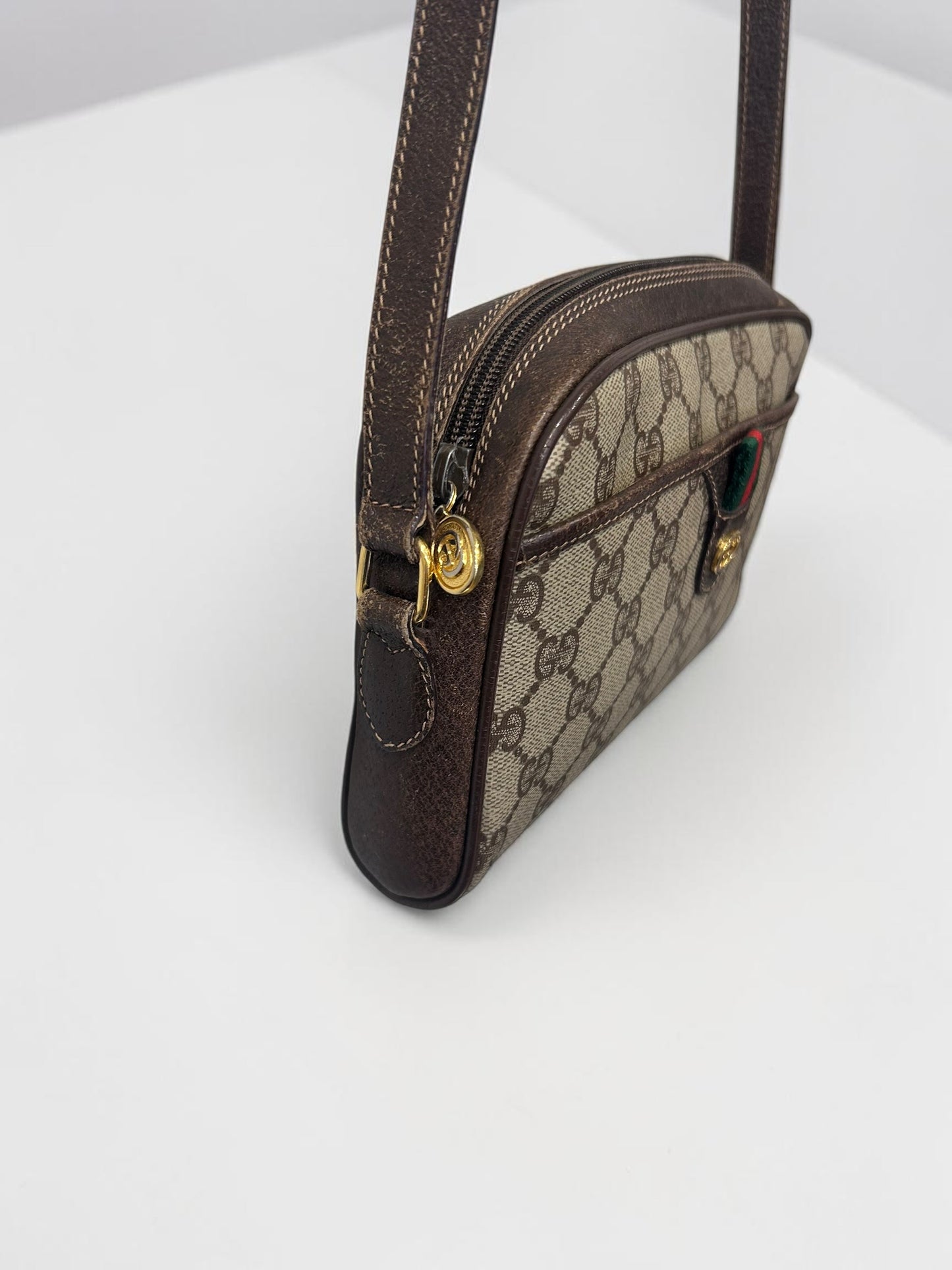 Vintage Gucci GG Supreme Crossbody Bag|Late 80s