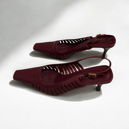 Vintage Gucci Burgundy slingback shoes