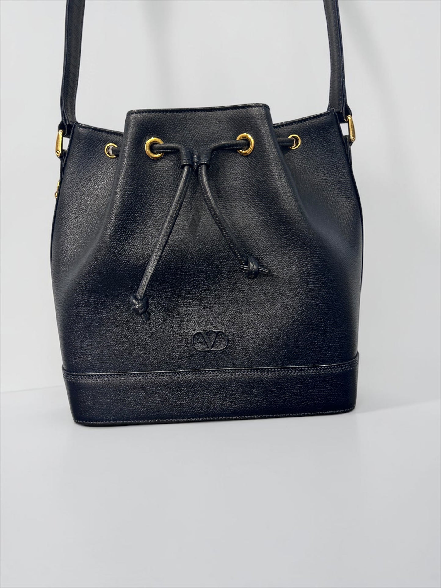 Vintage Valentino Garavani Navy Leather Bucket Bag | 1990s