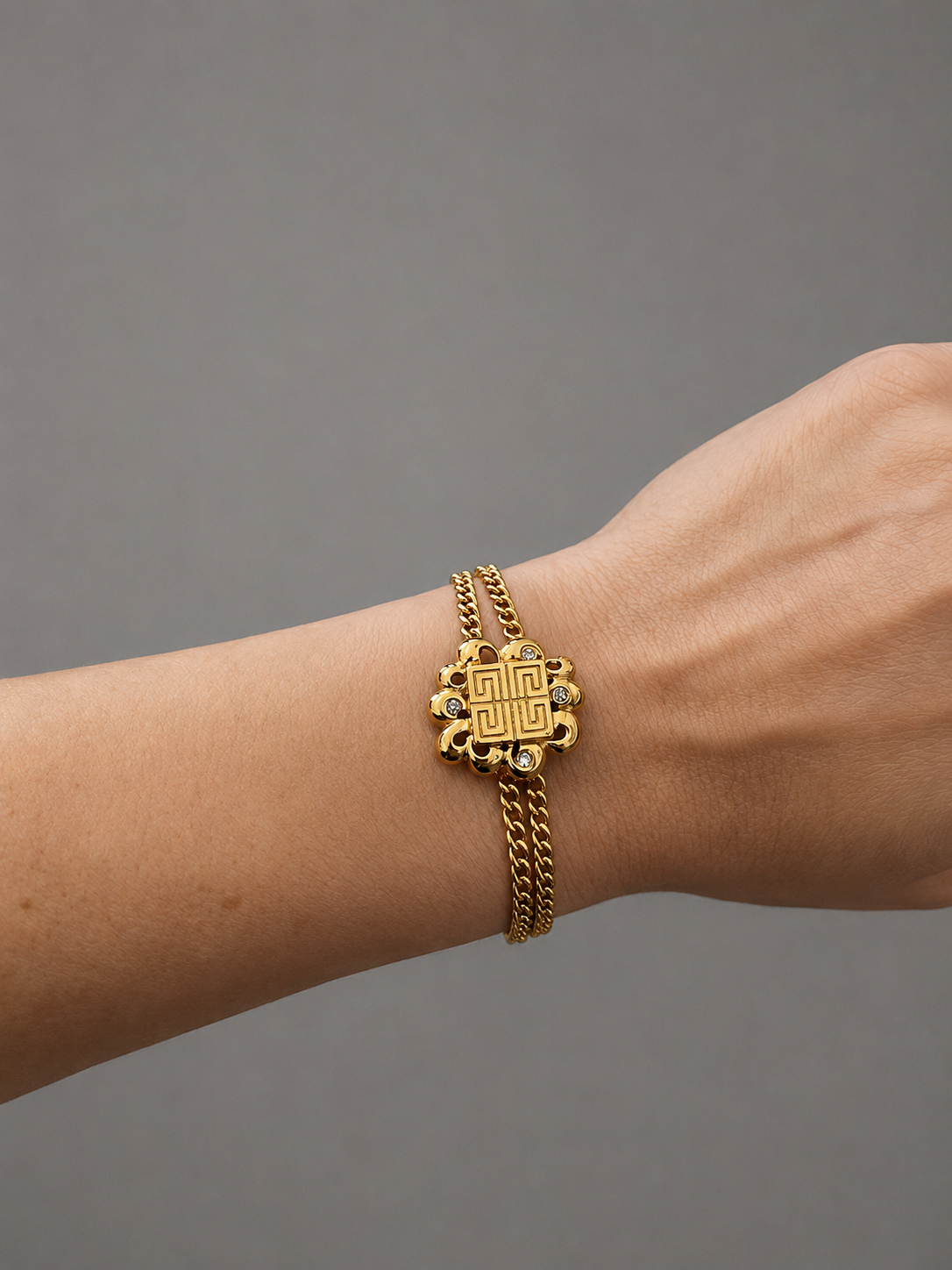 Vintage Givenchy Gold-Plated Chain Bracelet | 1990s