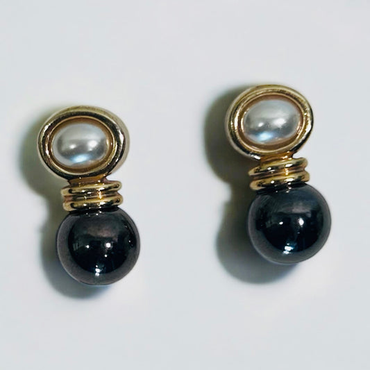 Vintage Gold-Plated Stud Earrings with Pearl and Hematite Beads