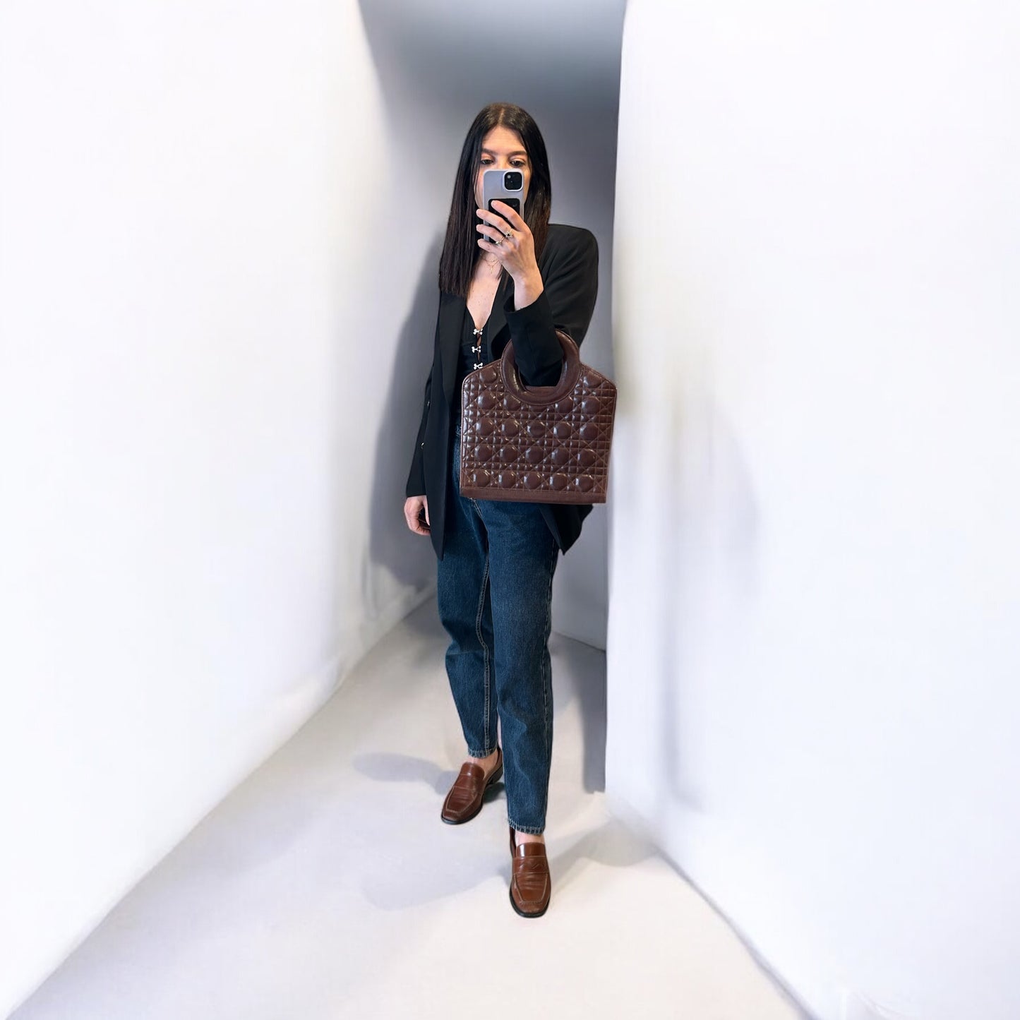 Vintage brown leather bag