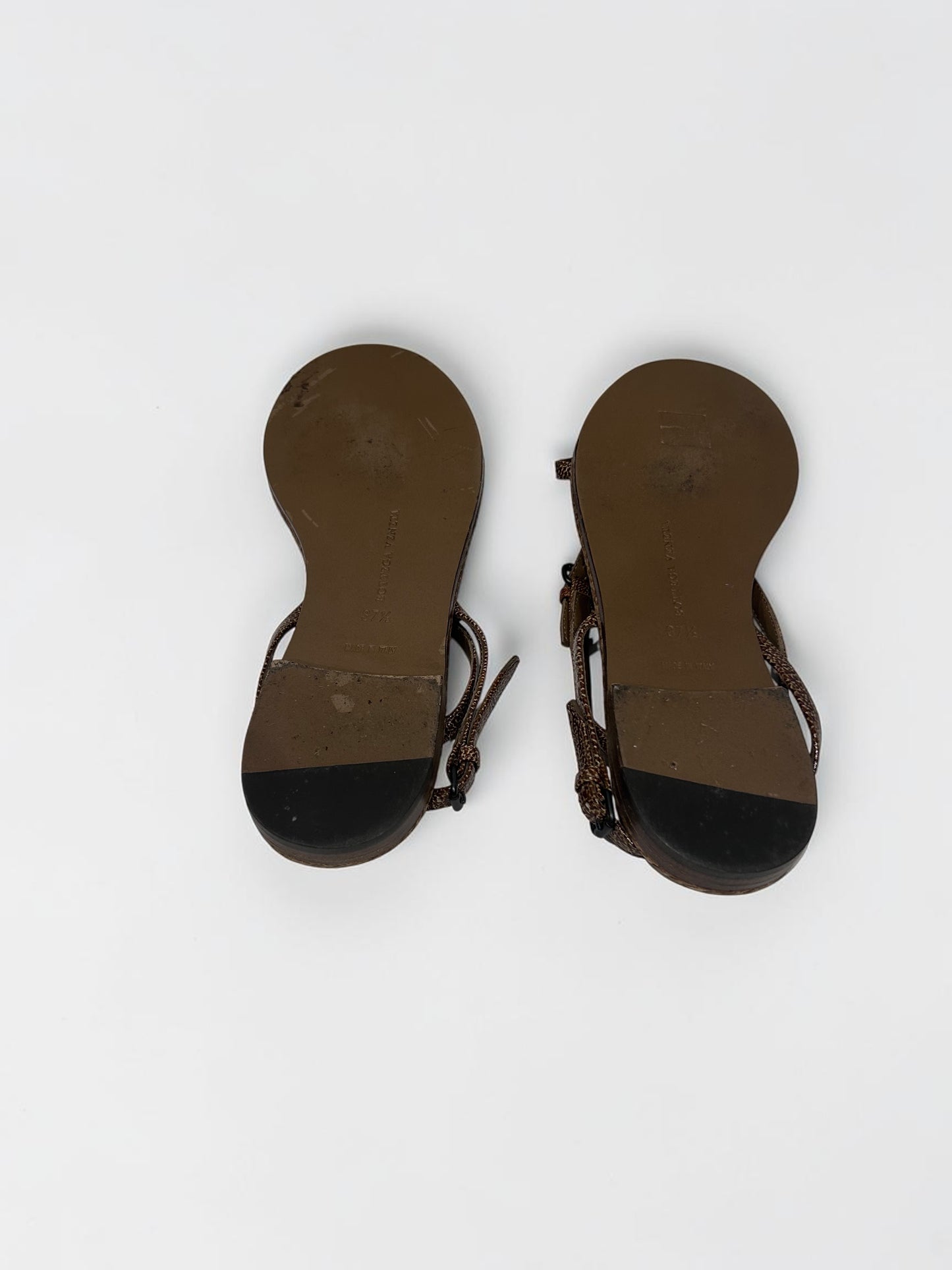 Bottega Veneta Yellow Flower Flat Sandals | 2010