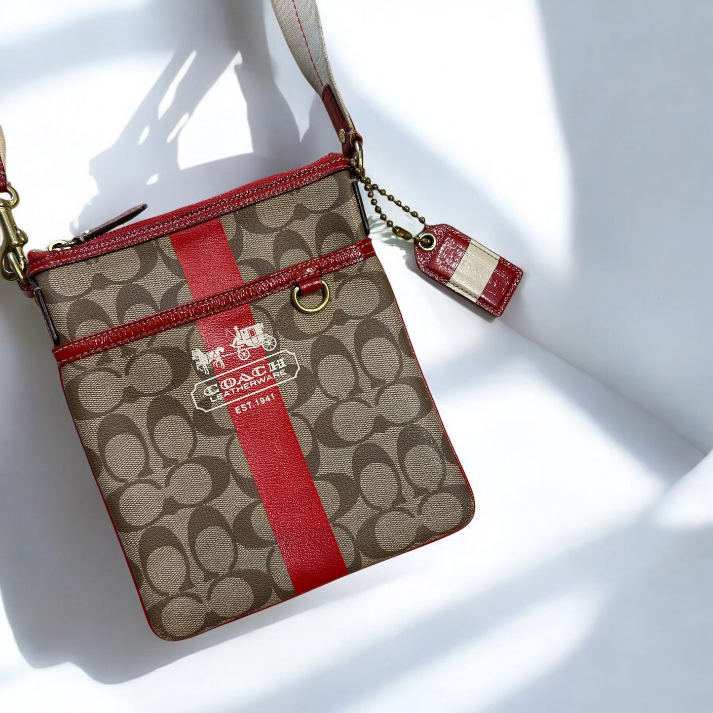 Vintage Coach Crossbody/ shoulder bag