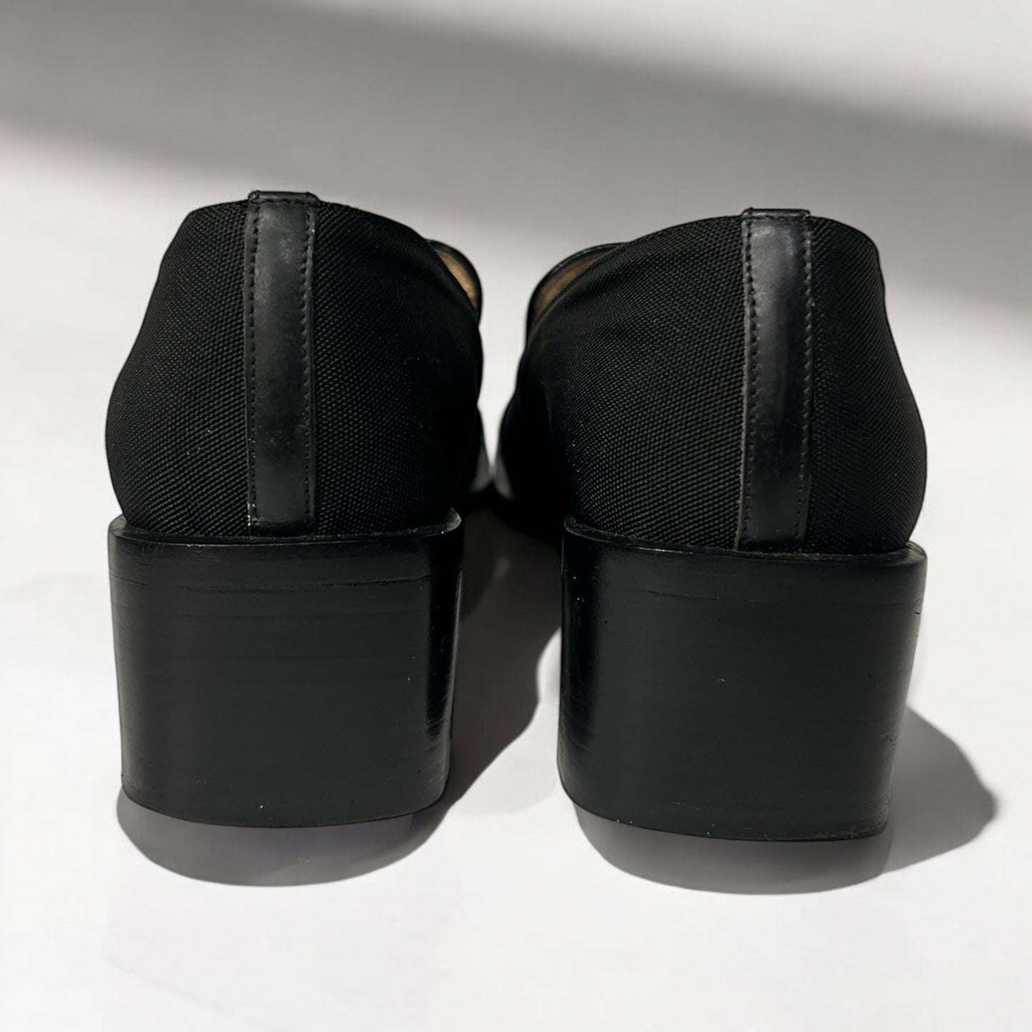 Vintage Gucci heeled loafers