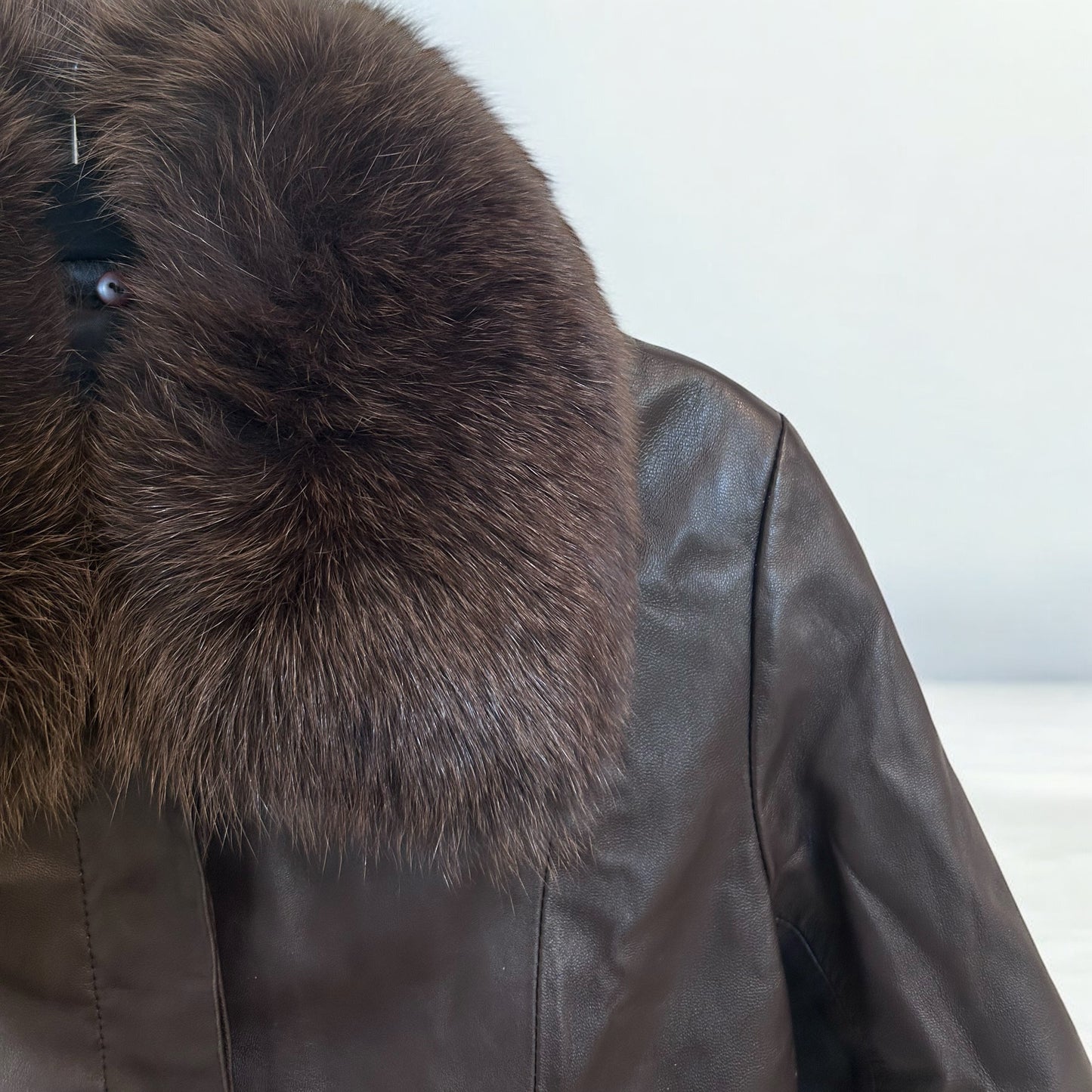 Vintage VIENS Leather Coat with Detachable Fox Fur Collar