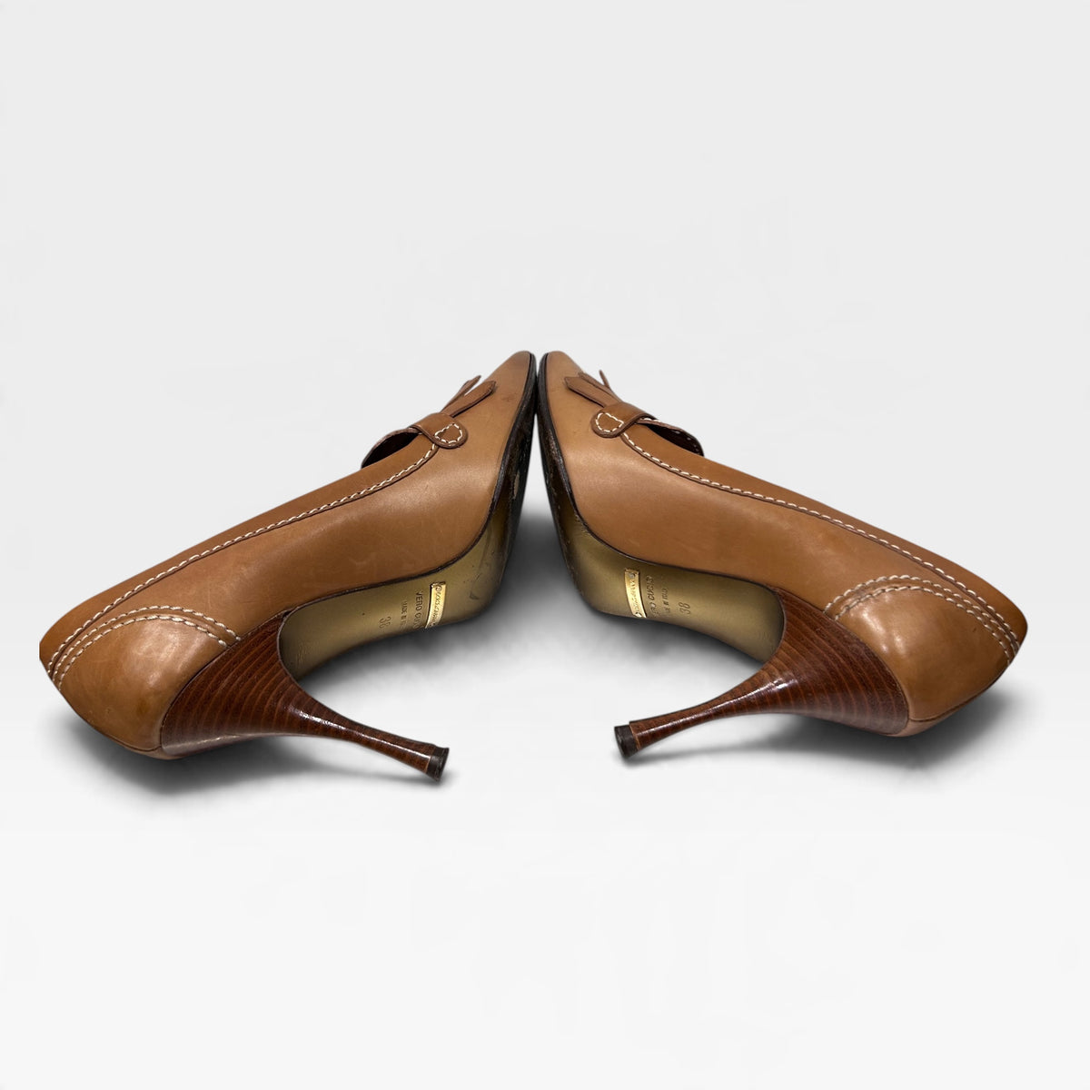 Vintage Dolce & Gabbana Tan Leather Kiltie Pumps | Early 2000s