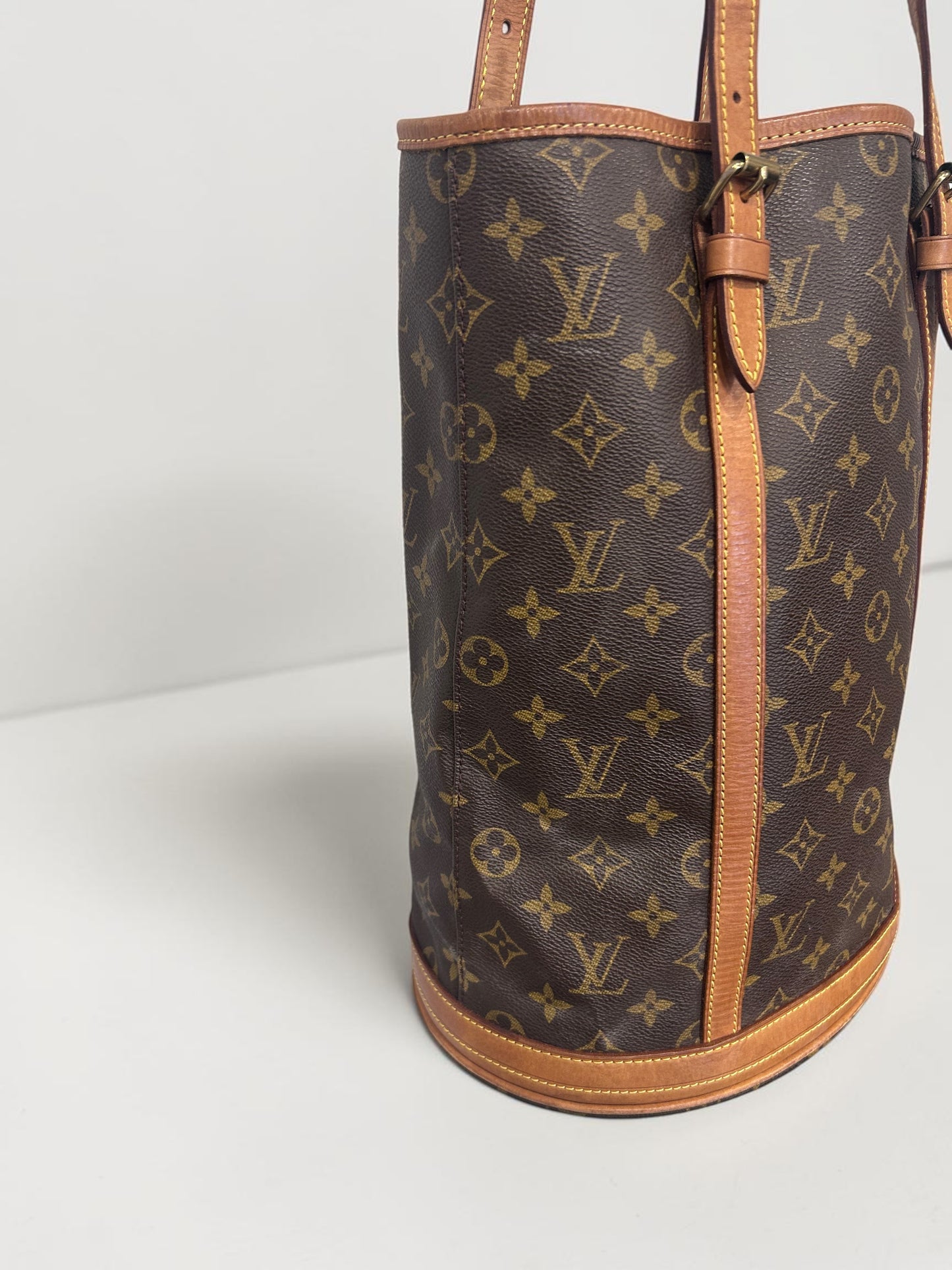 Vintage Louis Vuitton Monogram Bucket GM Tote Bag with Pochette | Late 1990s