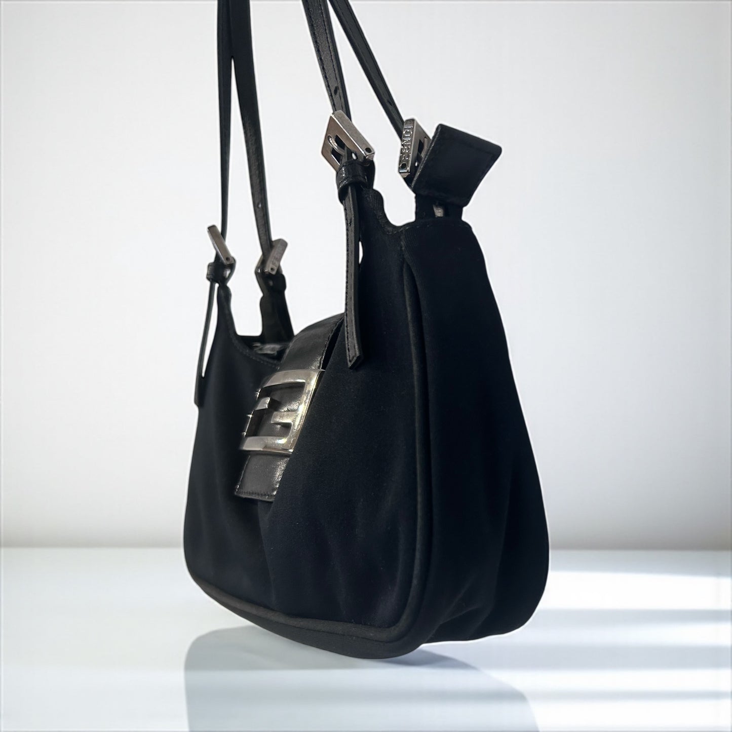 Vintage FENDI Baguette bag