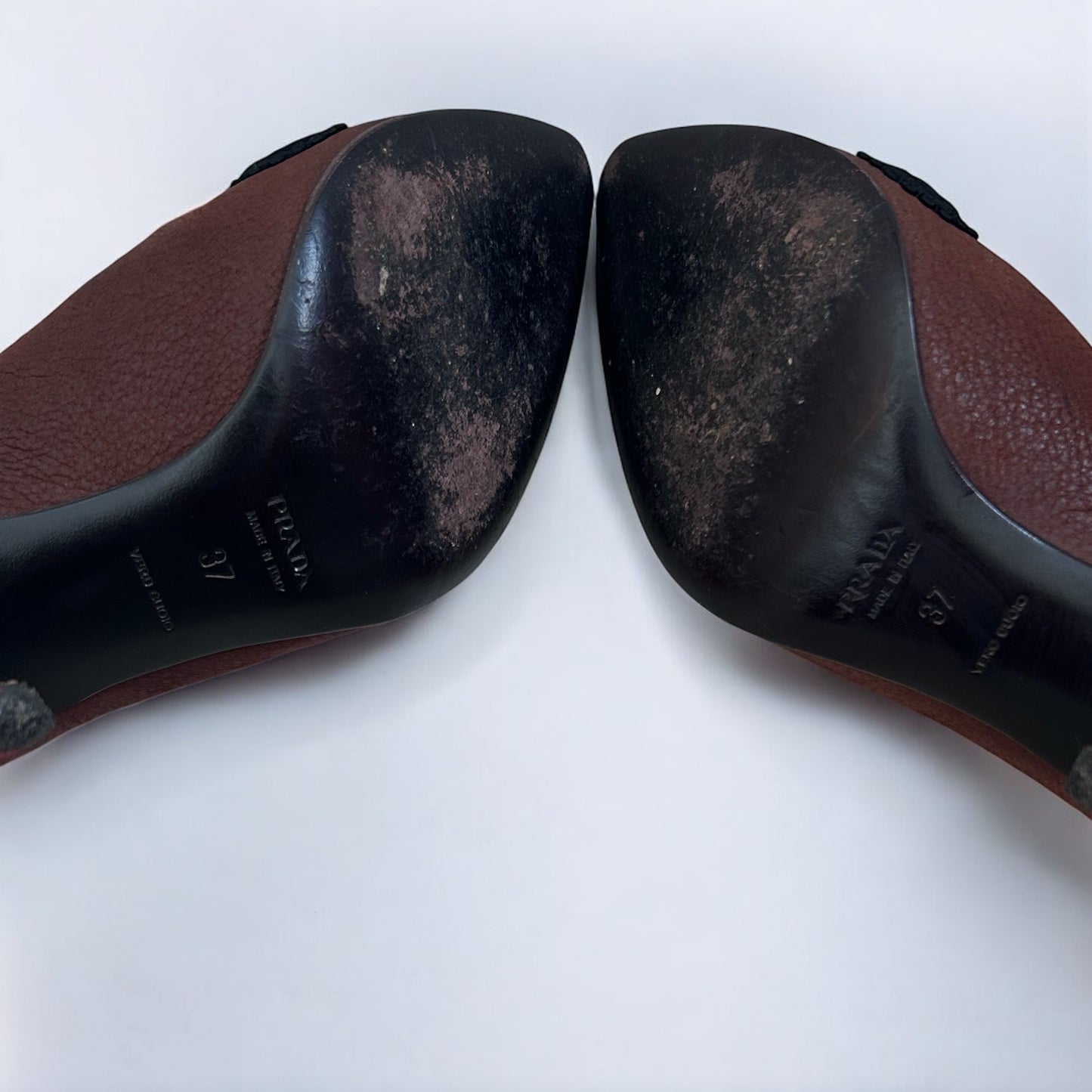 Vintage Prada High heels Pumps