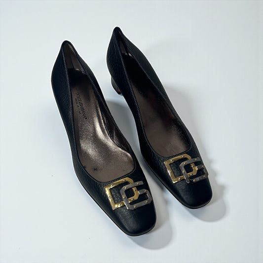 Vintage Dolce & Gabbana Black Leather Pumps with Dual-Tone Buckle