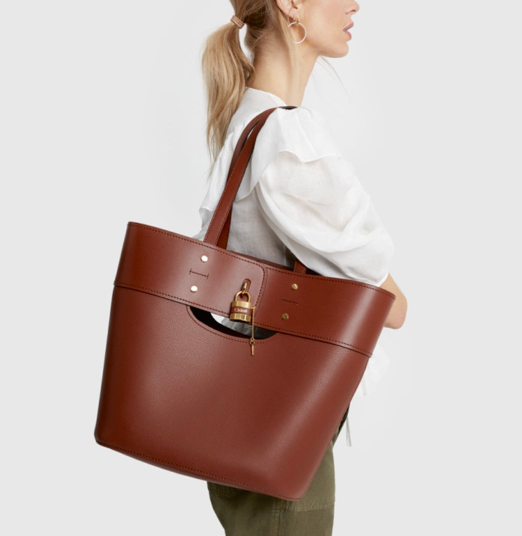Chloé Brown Leather Tote Bag with Padlock| SS 2020