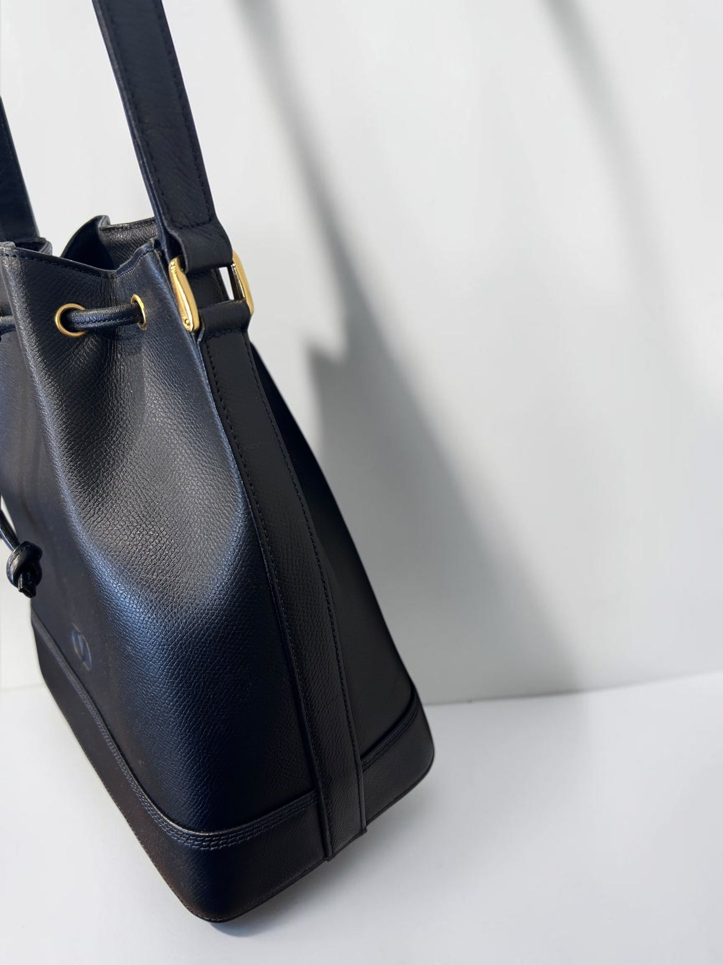 Vintage Valentino Garavani Navy Leather Bucket Bag | 1990s