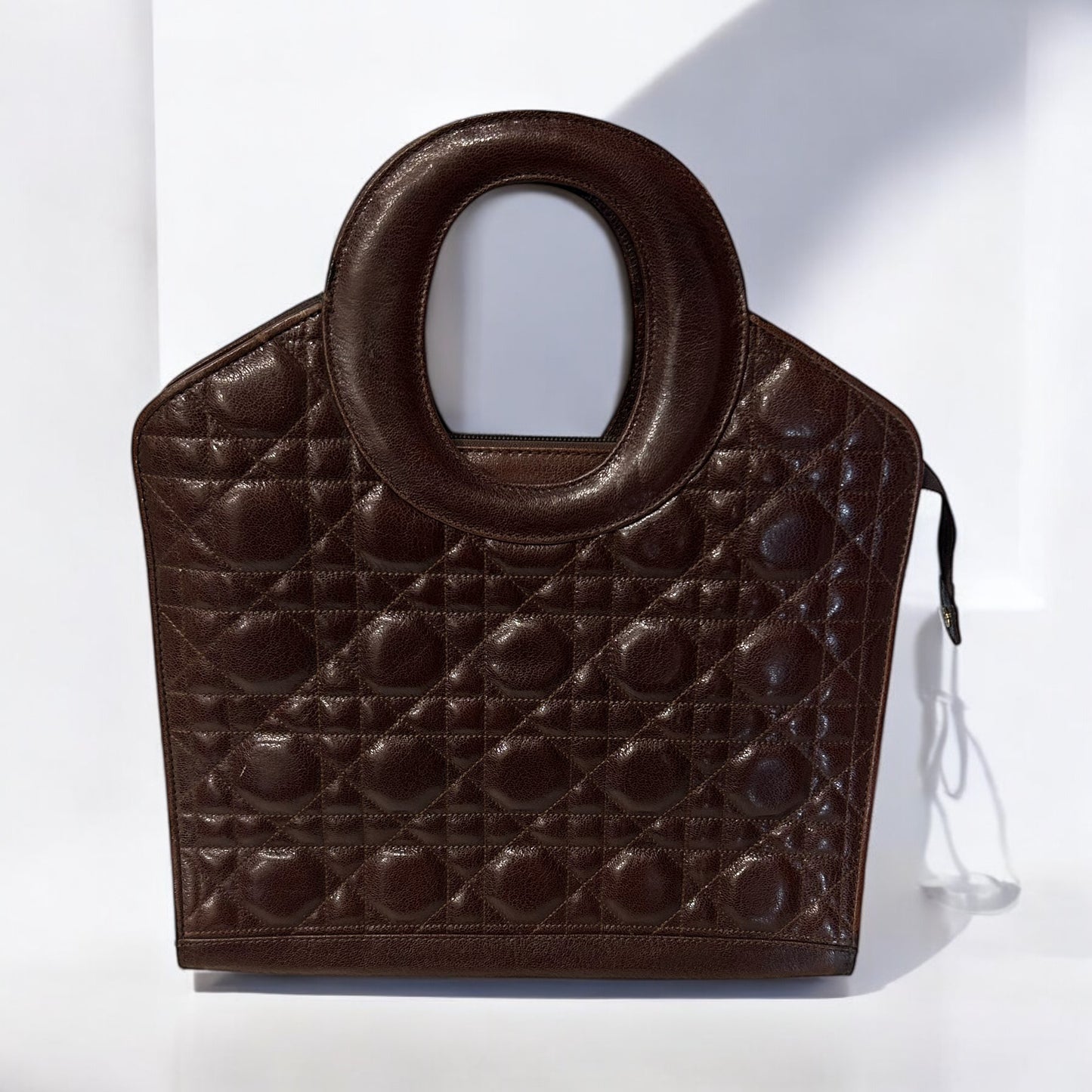Vintage brown leather bag