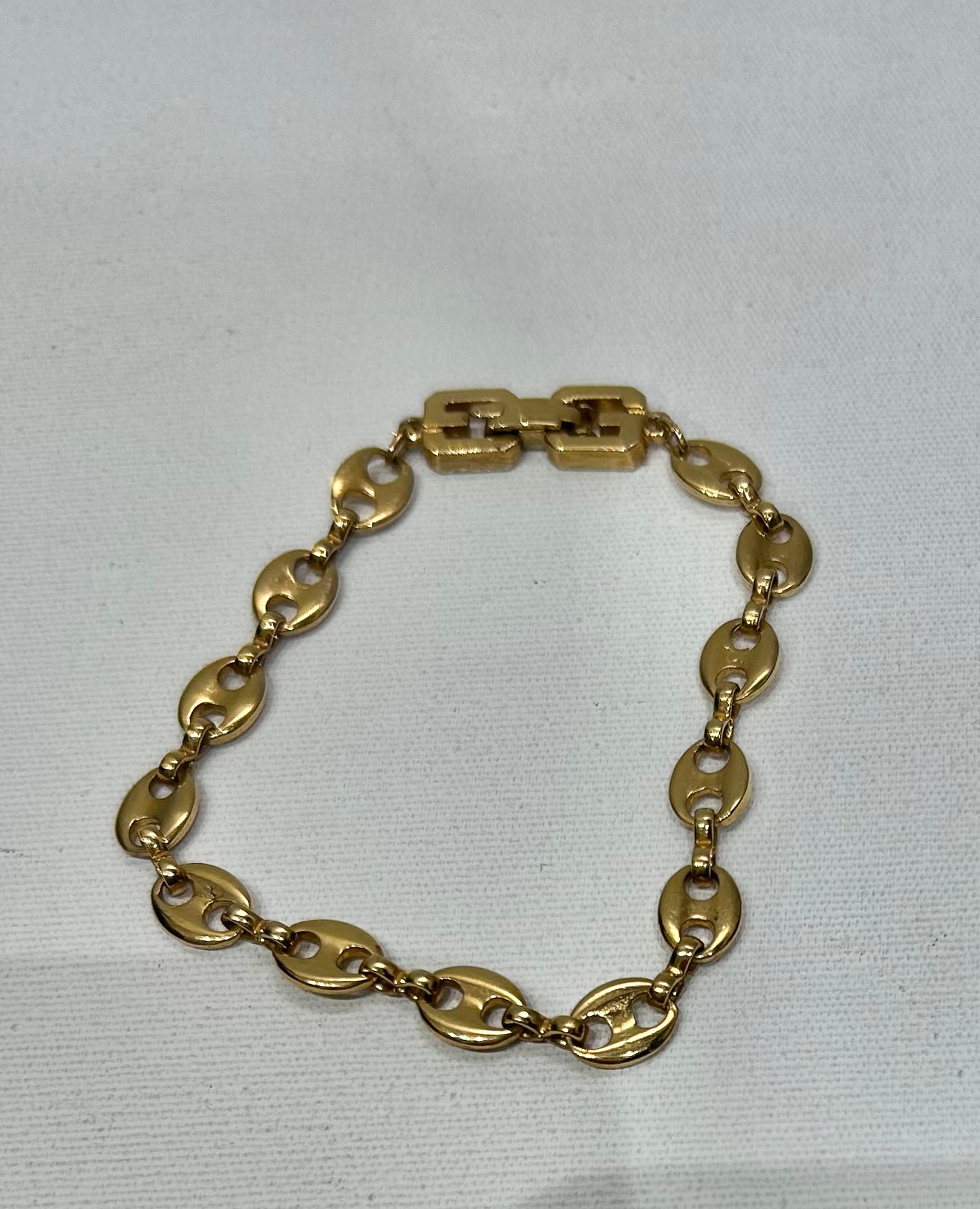 Givenchy Gold-Plated Link Bracelet| 1990
