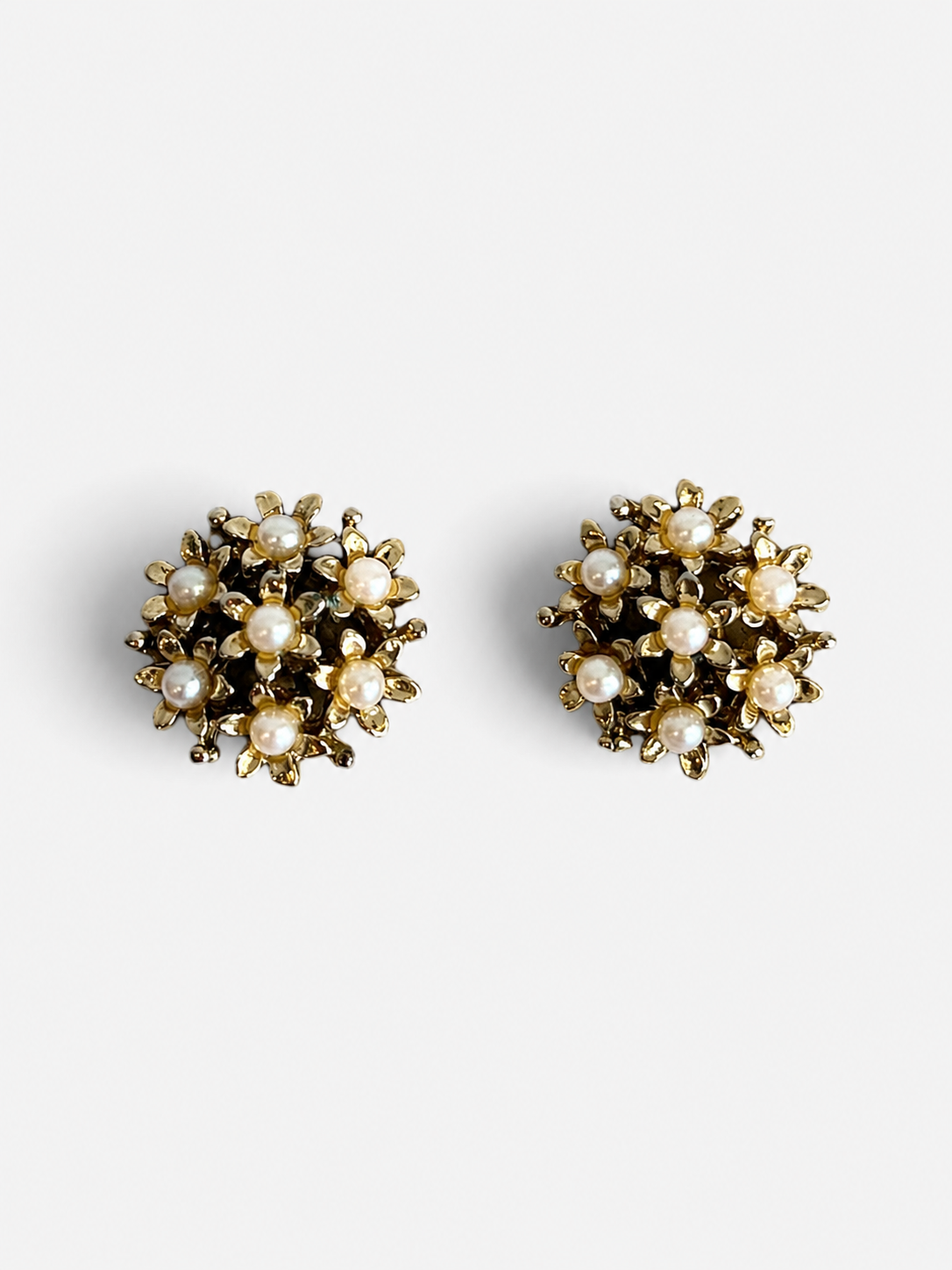 Vintage Gold Plated Floral Pearl Clip-On Earrings| 1990s