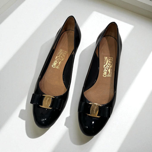 Vintage Ferragamo Patent shoes