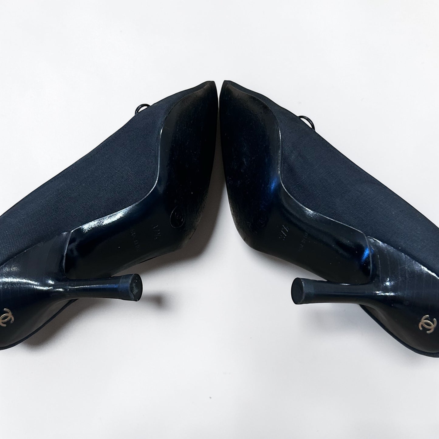 Chanel Spring 2001 Black  Pointed-Toe Heels |Karl Lagerfeld Era