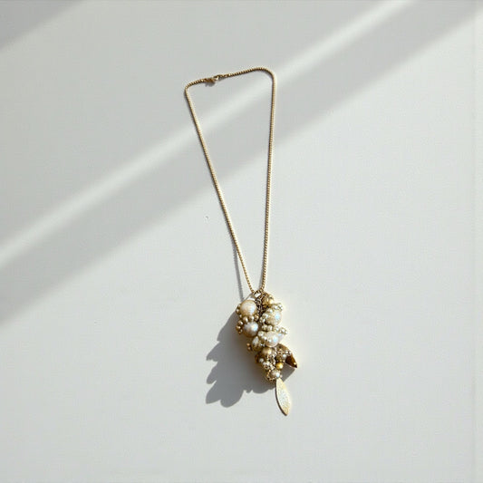 Vintage Faux Pearl Cluster Pendant Necklace