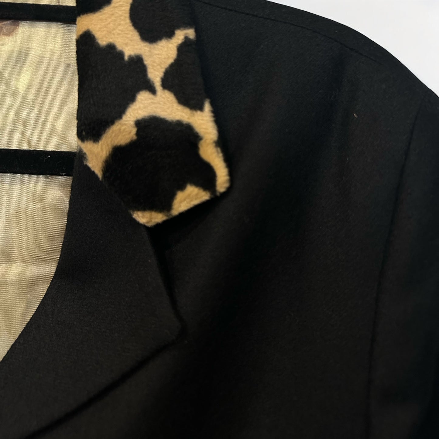 Vintage Blazer with Leopard Print Collar and Pocket Details