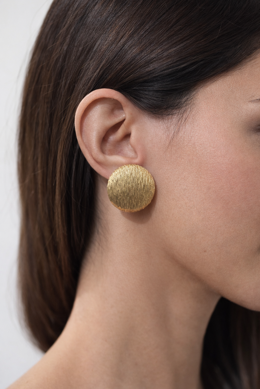 Vintage Textured Gold Dome Clip-On Earrings| 1980s