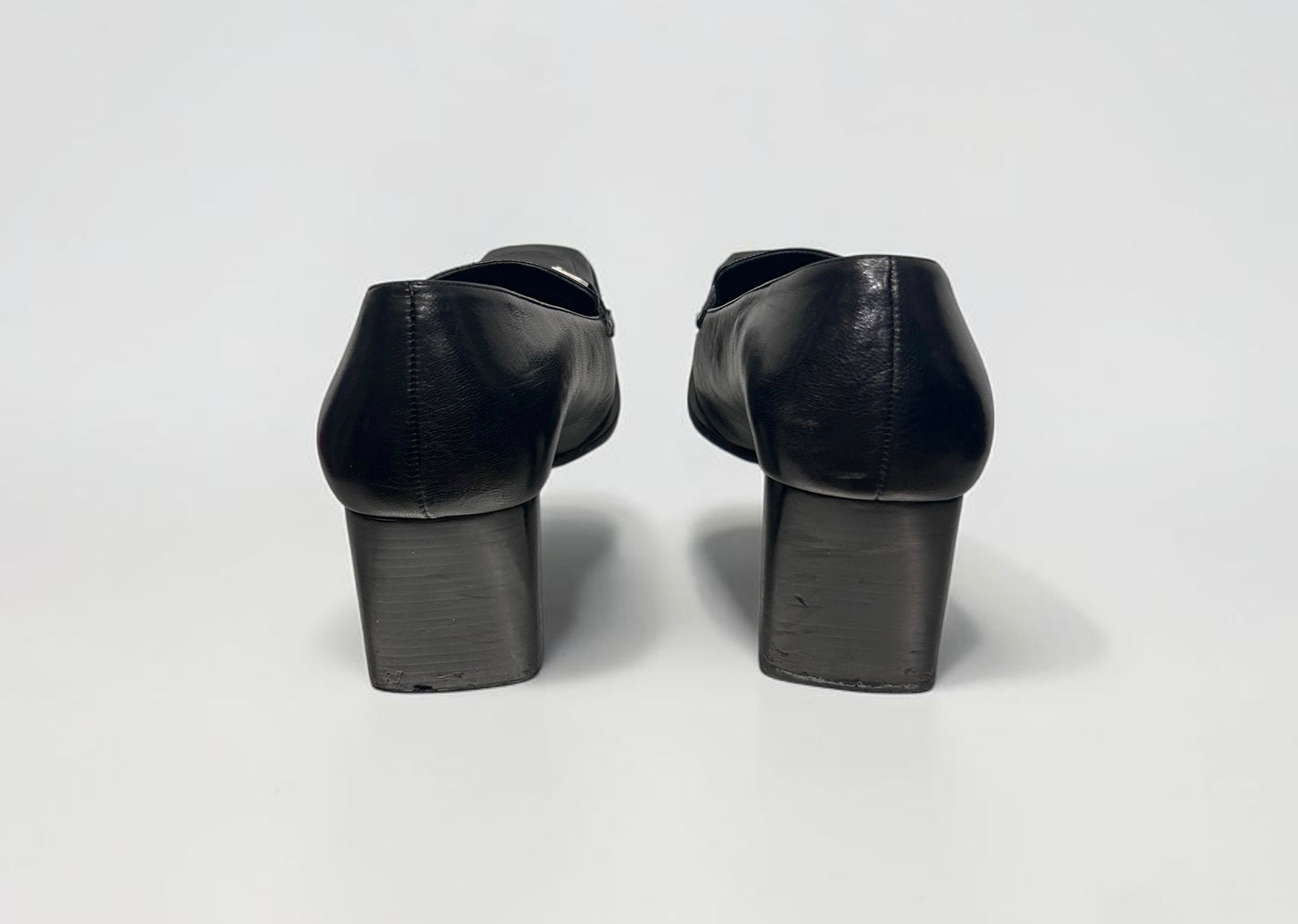 Vintage Gucci Leather Horsebit Block Heel Pumps | Late 1990s–Early 2000s