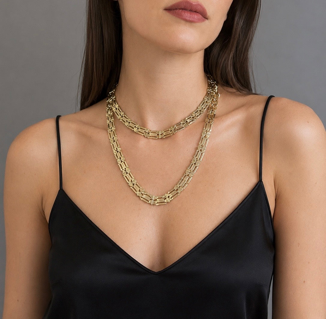Vintage Convertible Gold Tone Chain Necklace / Belt|90s